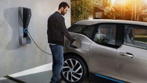 ¿Contaminan o no los coches eléctricos?